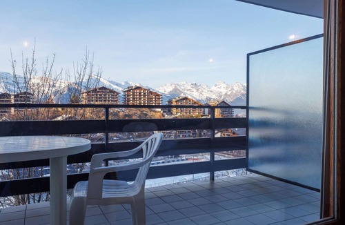Saint-Pierre-de-Clages Apartment | Christiania 2 Sbel by Interhome
