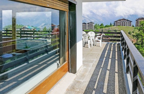 Saint-Pierre-de-Clages Apartment | Christiania I F4 by Interhome