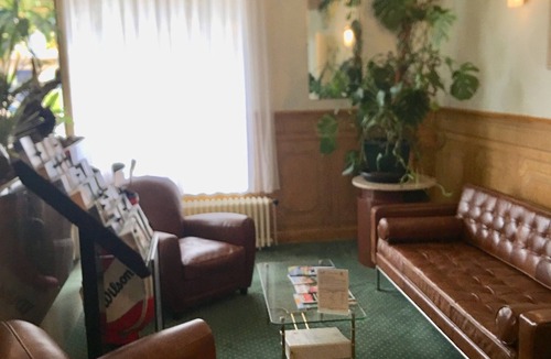 Chateauroux Hotel | Christina
