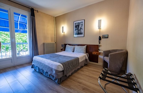 Chateauroux Hotel | Christina