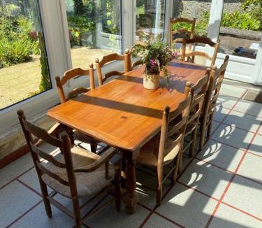 Saint-Germain-des-Vaux Bed & Breakfast | Christina's Cottage