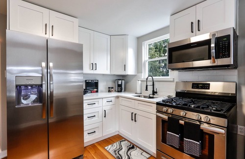 Bethlehem House | Christmas City Cottage