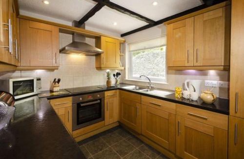 Chapel Stile House | Christmas Cottage