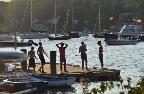 Christmas Cove Bed & Breakfast | Christmas Cove Inn