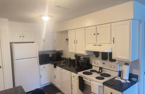 Rotterdam Apartment | Christmas Romantic Escape @ Elegance Escape