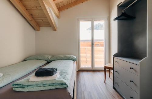 Adelboden Apartment | Chuenislodge3 neu&stilvoll, 2Balkone, echtes Bijou mit top-Aussicht