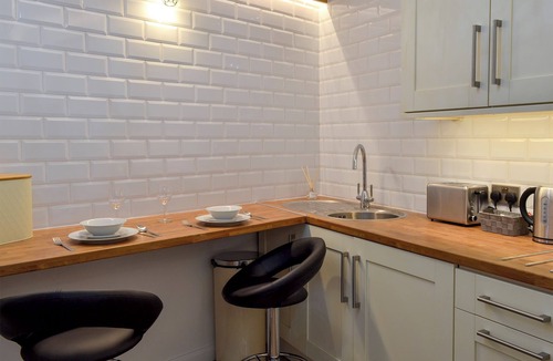 Padfield Cottage | Chunal Apartment - UK12958