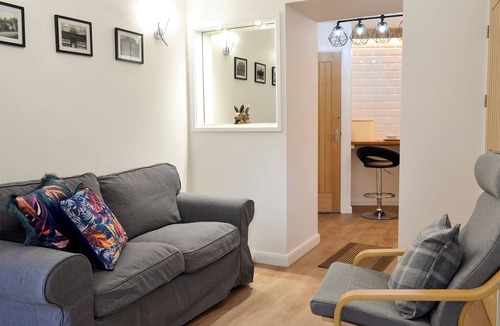 Padfield Cottage | Chunal Apartment - UK12958