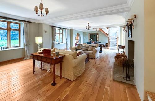 Cold Brayfield House | Church Barn