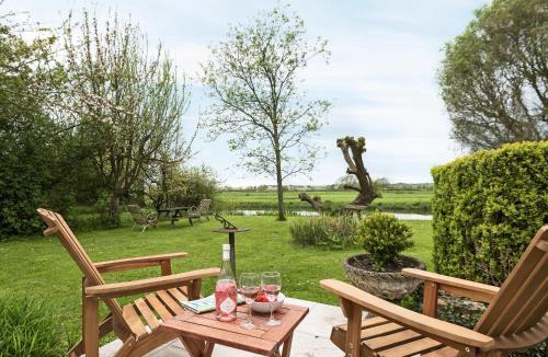 Twywell House | Church Cottage