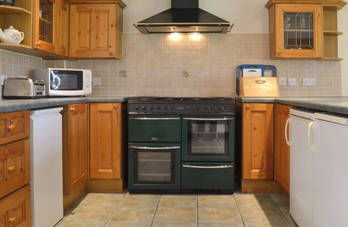 Foxley Cottage | Church Farm Barn - UKC3739