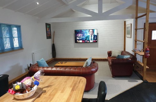 East Dereham House | Church Farm Lodge