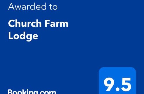 East Dereham House | Church Farm Lodge
