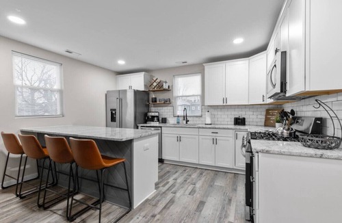 Mosby House | Church Hill Hideaway #2 | Serene Escape Sleeps 4!