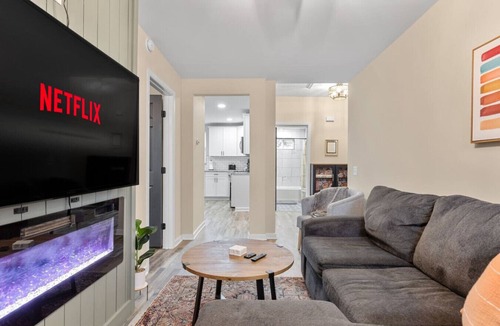 Mosby House | Church Hill Hideaway #2 | Serene Escape Sleeps 4!