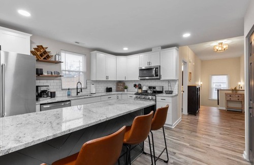 Mosby House | Church Hill Hideaway #2 | Serene Escape Sleeps 4!