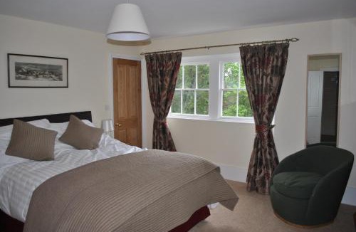 Claines Bed & Breakfast | Church house