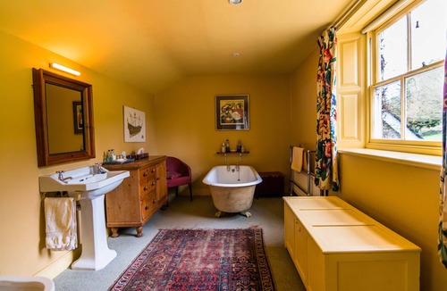 Kington Bed & Breakfast | Church House Kington