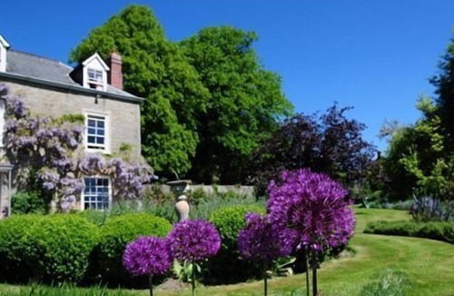 Kington Bed & Breakfast | Church House Kington
