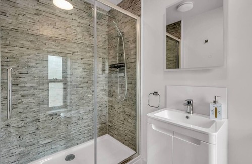 Petham Apartment | Church View a Tranquil Space for Two - Pass the Keys