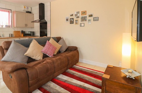 Abbots Bromley Cottage | Church View Cottage