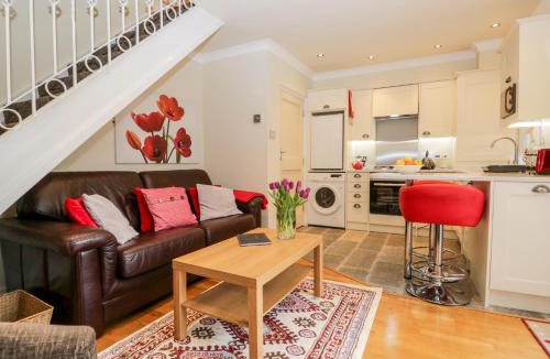 Ambleside House | Church View