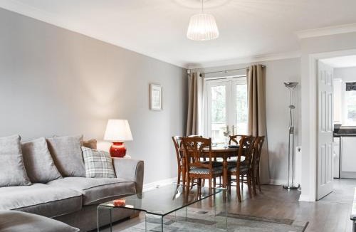 Longridge House | Church View