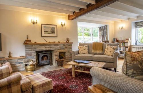 Nunnington House | Church View