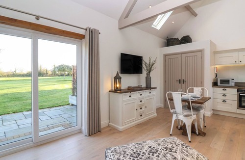 Wick St. Lawrence Cottage | Church View Retreat