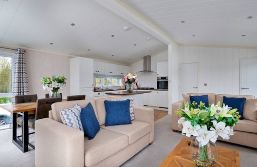 Cambridge Ski Chalet | Churchill Luxury Lodge