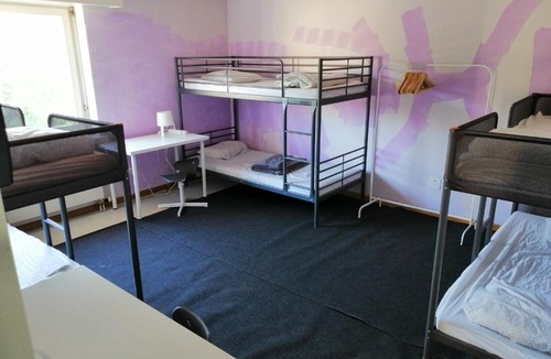 Glattbrugg Hostel | CHY Home Zurich Airport