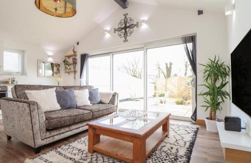 Mabe House | Chycoose