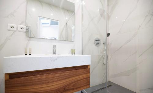 Saint-Victor Apartment | CIA - Notre Dame spacious Home