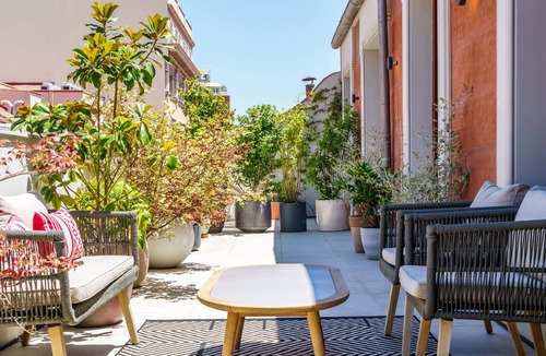 Cortes Apartment | Cibeles Luxe Terrace apartment in Madrid