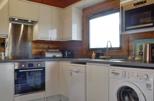 Tintern Cottage | Cider Mill Lodge - HW7420