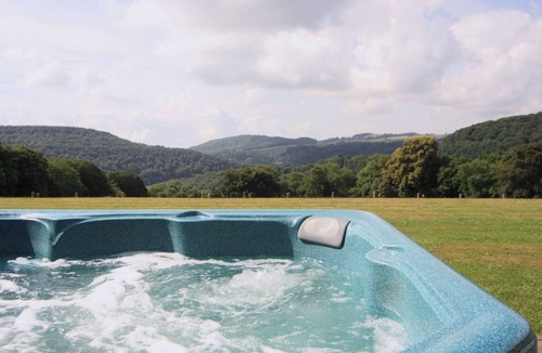 Tintern Cottage | Cider Mill Lodge - HW7420