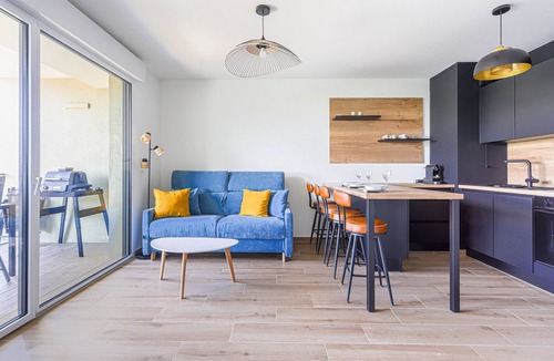 Saint-Laurent-du-Var Apartment | Ciel d'Azur - Climatisé, piscine partagée