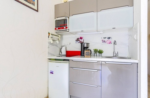 Fabron Apartment | Ciel de Fabron by Interhome