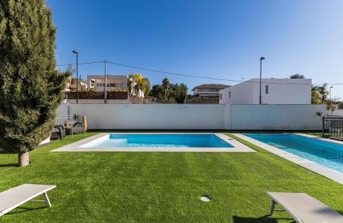 Torrent Apartment | Cielito Lindo Tu hogar temporal con encanto