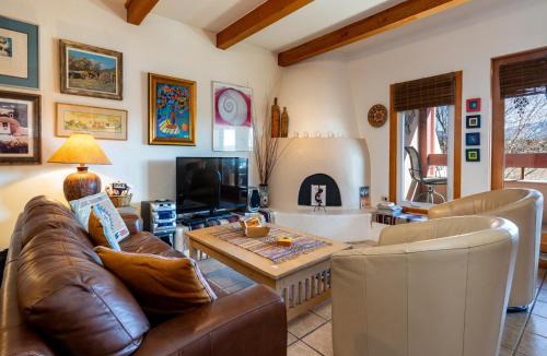 Santa Fe Apartment | Cielo Grande 303