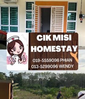 Kampung Charok Padang House | Cik Misi Homestay