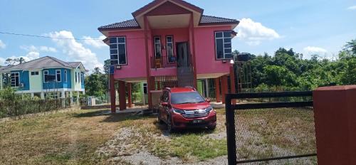 Kampung Bukit Bunga Apartment | Cikra homestay