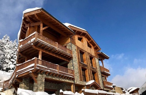 Formigueres Ski Chalet | Ciméro Duplex Chalet—Luxury, Spa, Accommodates 10 Guests
