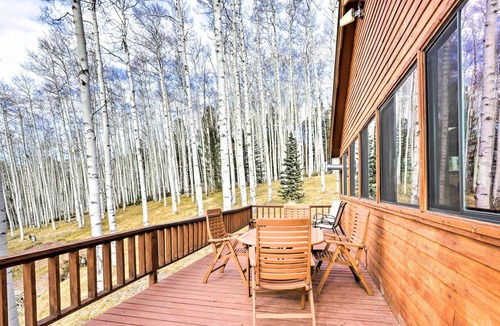 Cimarron Cabin | Cimarron Cabin: Wraparound Deck & Mountain Views!
