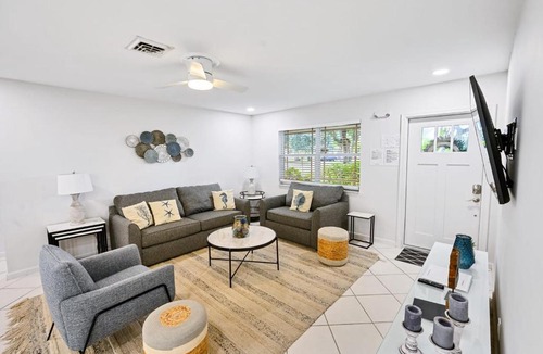 North Palm Beach House | Cinderella's Beach Cottage