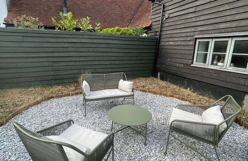 Shephall House | Cinema Barn