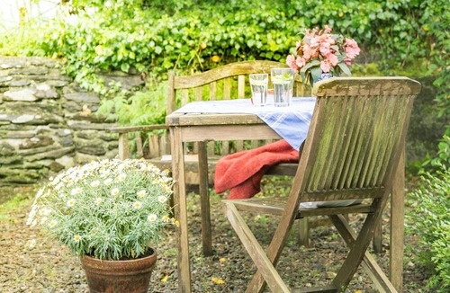 Dre-fach Felindre Cottage | Cinnamon Cottage, Newcastle Emlyn