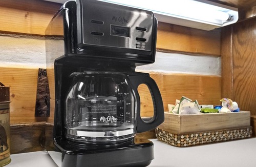 Eureka Springs Cabin | Cinnamon Valley - The Elk Lodge