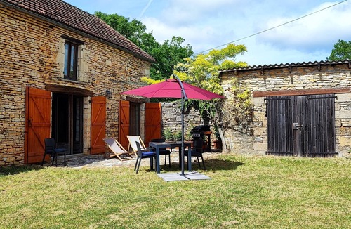 La Cassagne House | Circé : A stay in the Périgord forest