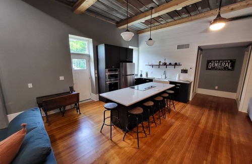 Glen Haven House | Circa 1868 Rock Schoolhouse Retreat